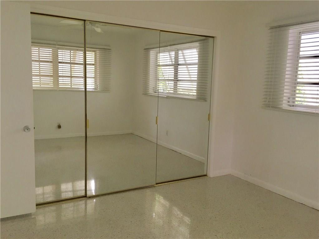 Edgewater Estates 1st Add - Residential Income