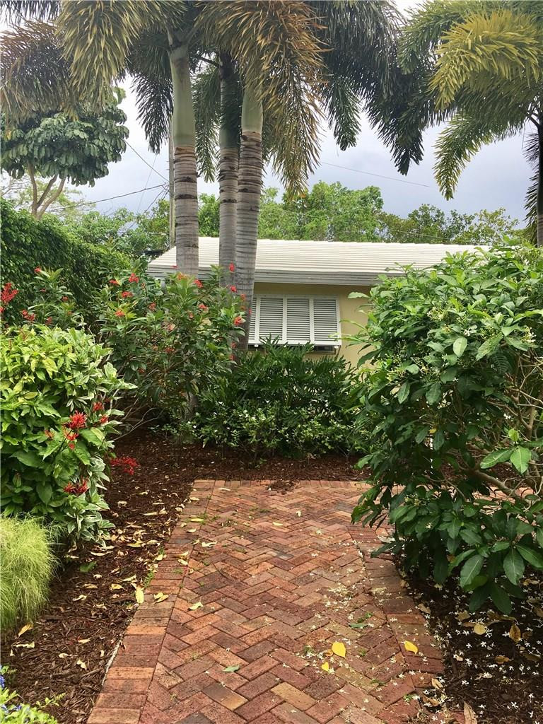 Edgewater Estates 1st Add - Residential Income