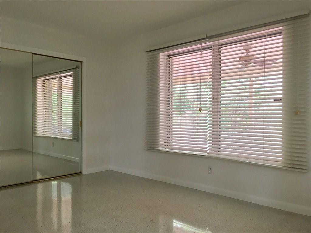 Edgewater Estates 1st Add - Residential Income