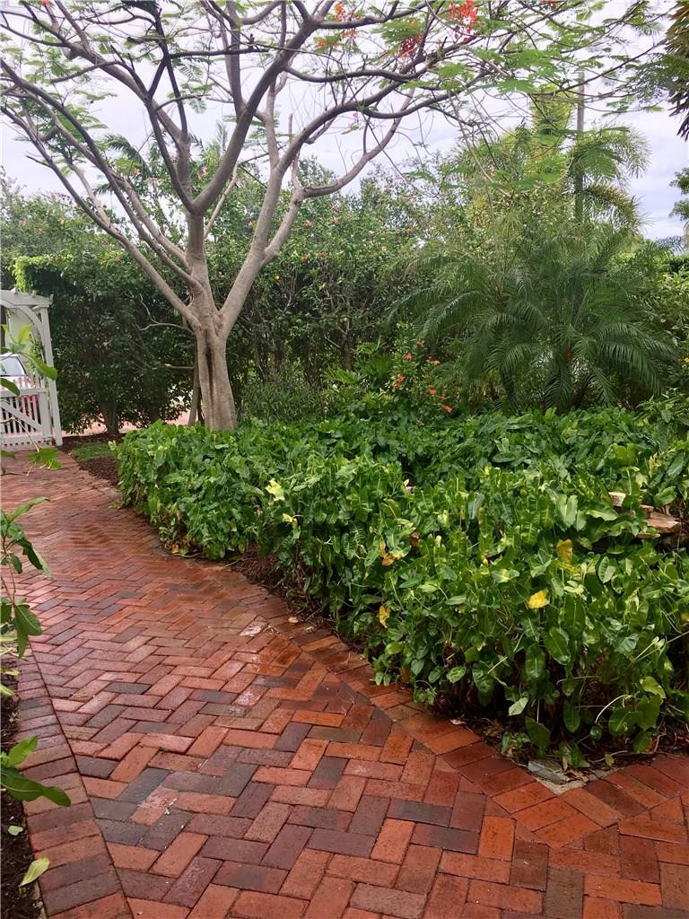 Edgewater Estates 1st Add - Residential Income