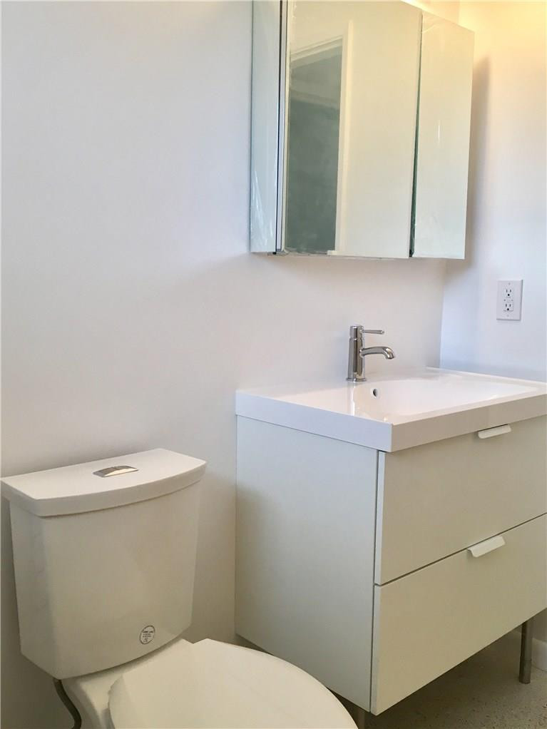 Edgewater Estates 1st Add - Residential Income