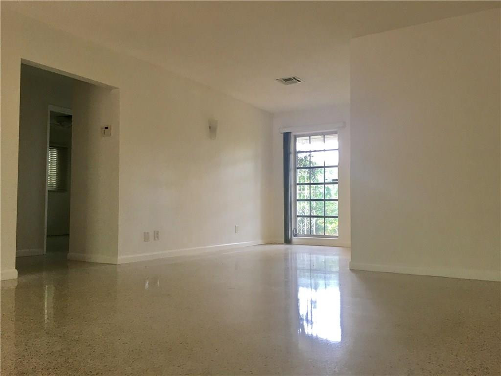 Edgewater Estates 1st Add - Residential Income