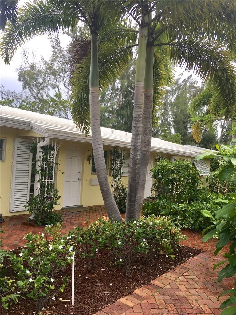 Edgewater Estates 1st Add - Residential Income