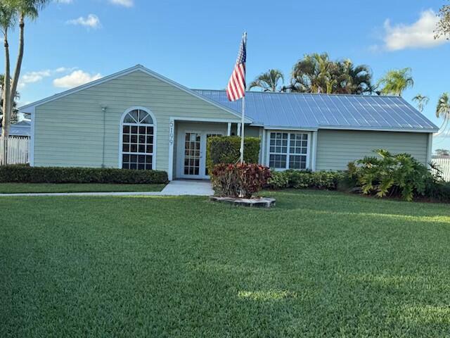 TARTAN LAKES - Residential