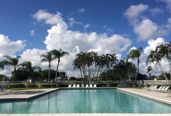 TARTAN LAKES - Residential