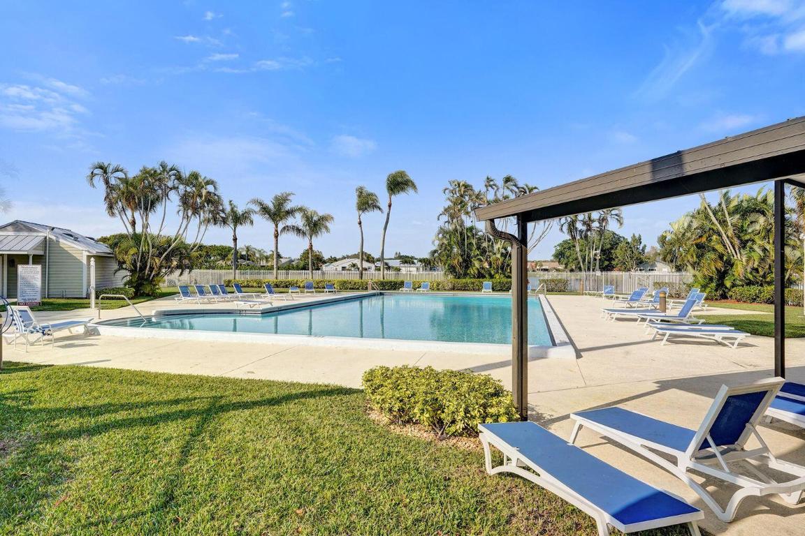 TARTAN LAKES - Residential