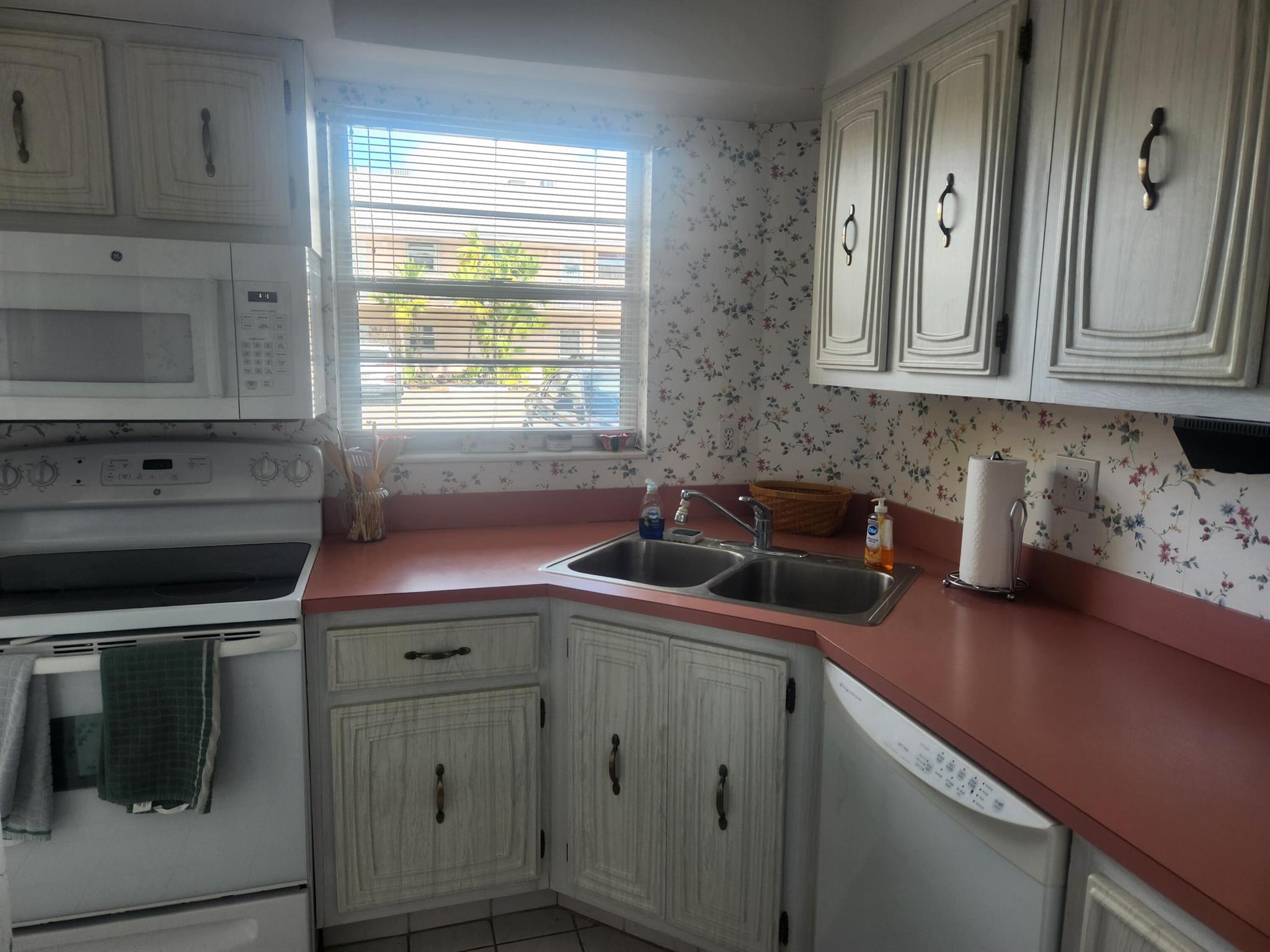 18081 SE Country Club Drive 4-35