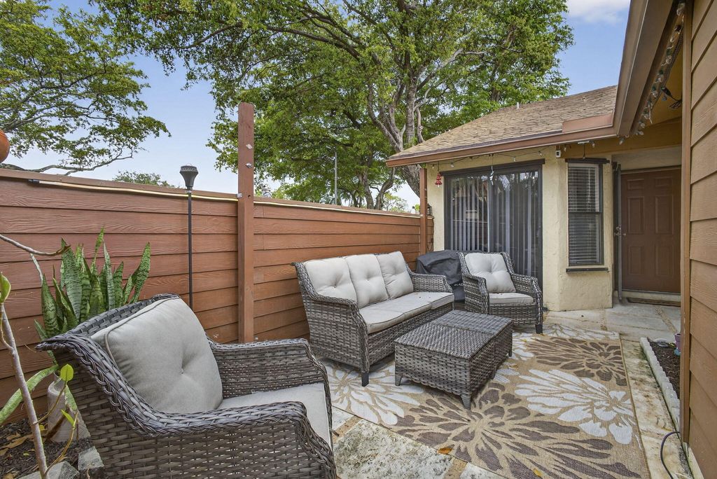 Photo of 3807 Collinwood Lane, West Palm Beach, FL 33406 (MLS # B26005143)