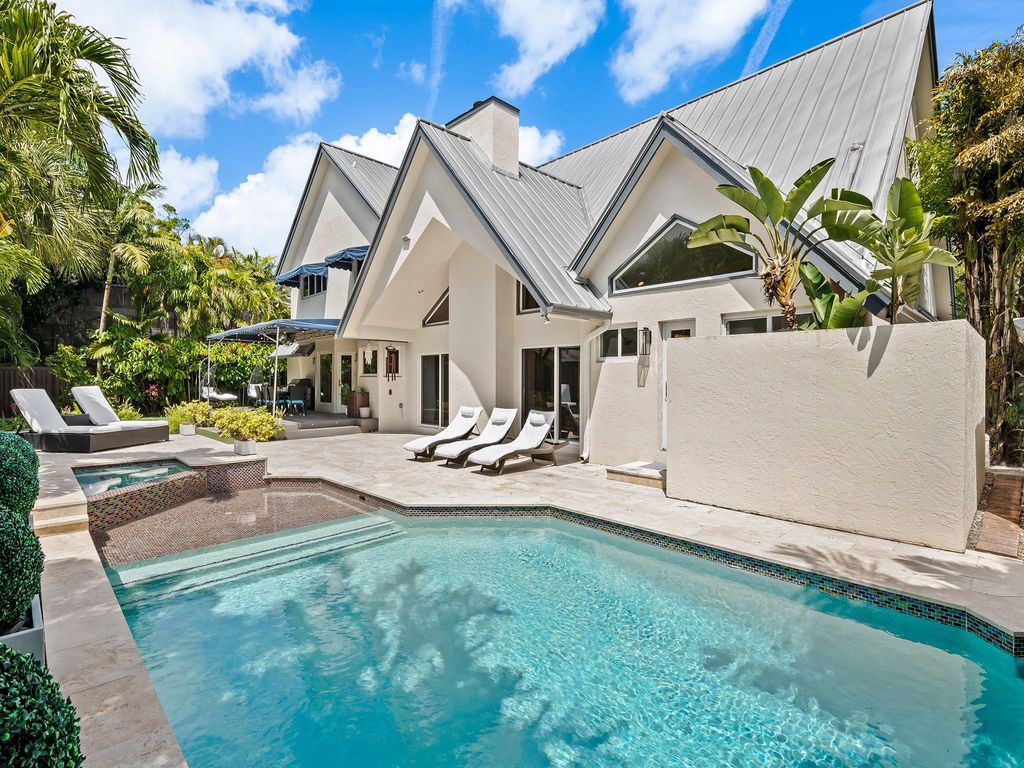 Photo of 2415 Riverlane Ter, Fort Lauderdale, FL 33312 (MLS # F10533668)