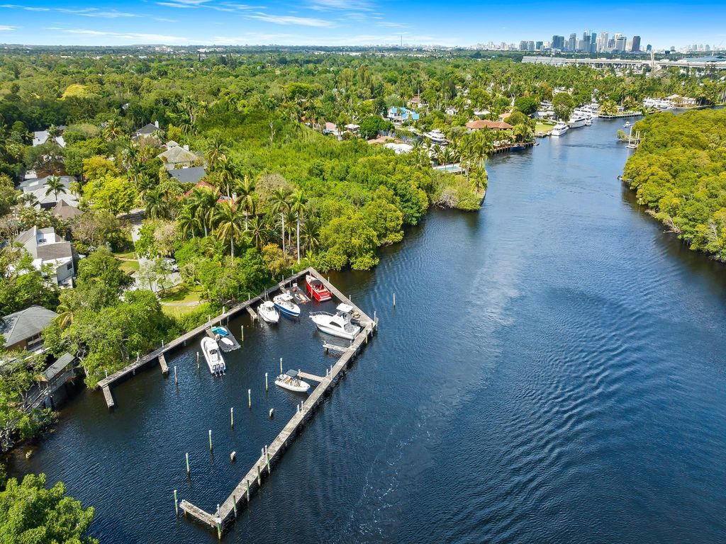 Photo of 2415 Riverlane Ter, Fort Lauderdale, FL 33312 (MLS # F10533668)