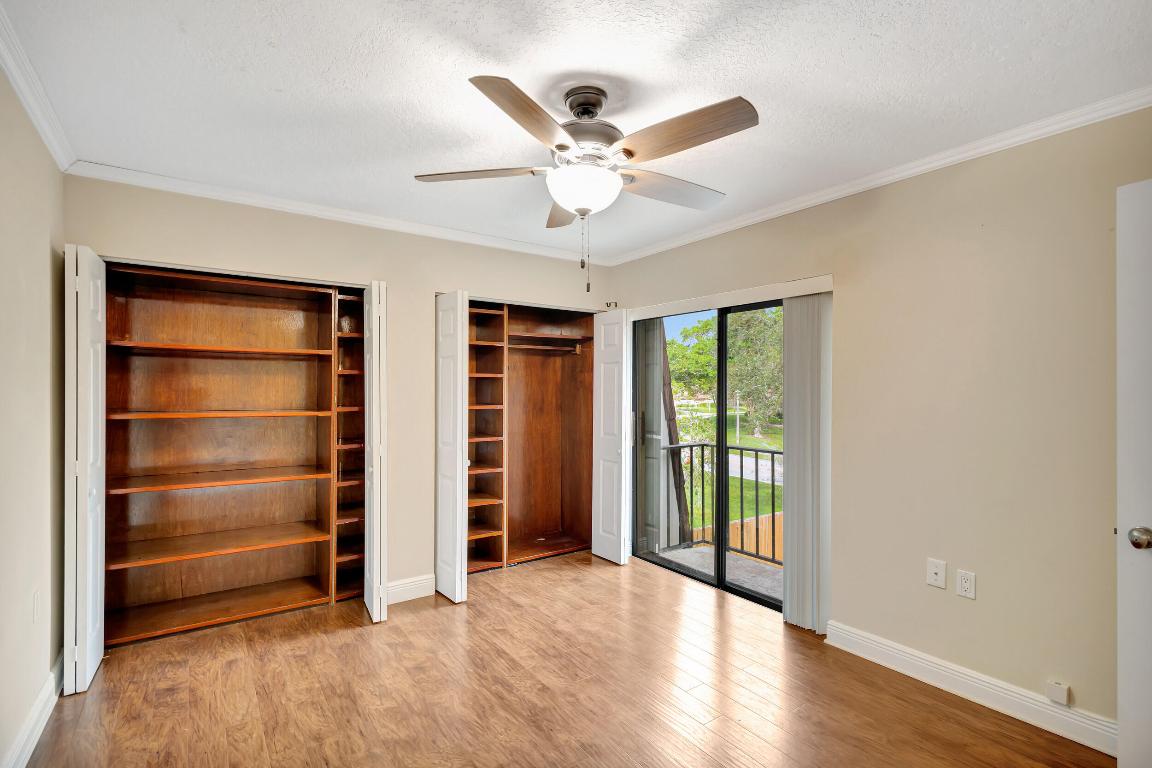 GARDEN LAKES AND GARDEN SQUARE SHOPS - Residential