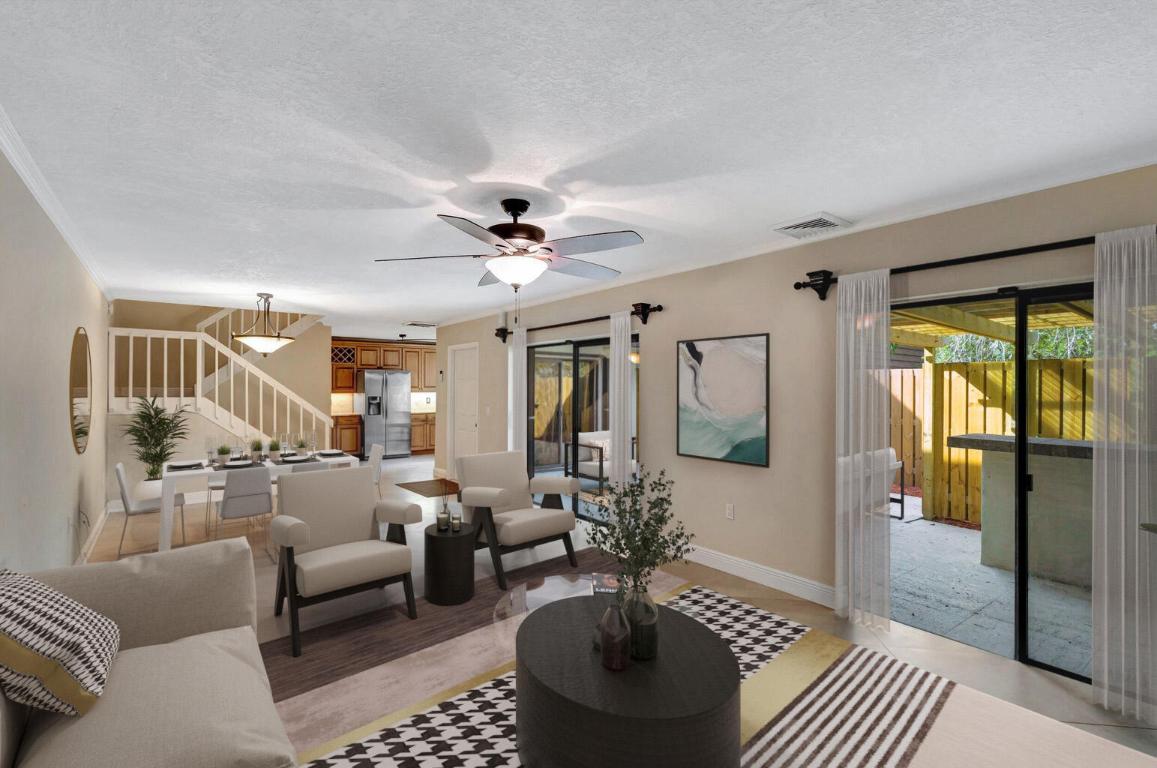 GARDEN LAKES AND GARDEN SQUARE SHOPS - Residential