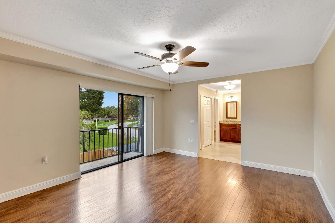 GARDEN LAKES AND GARDEN SQUARE SHOPS - Residential