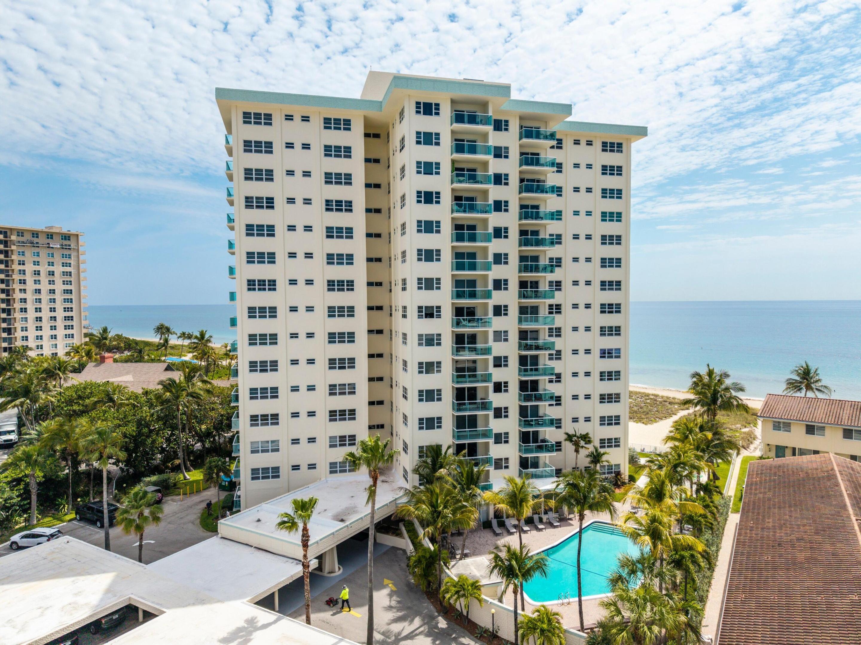 STARLIGHT TOWERS CONDO - Residential