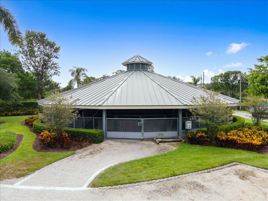 PALM BEACH POINT - Residential