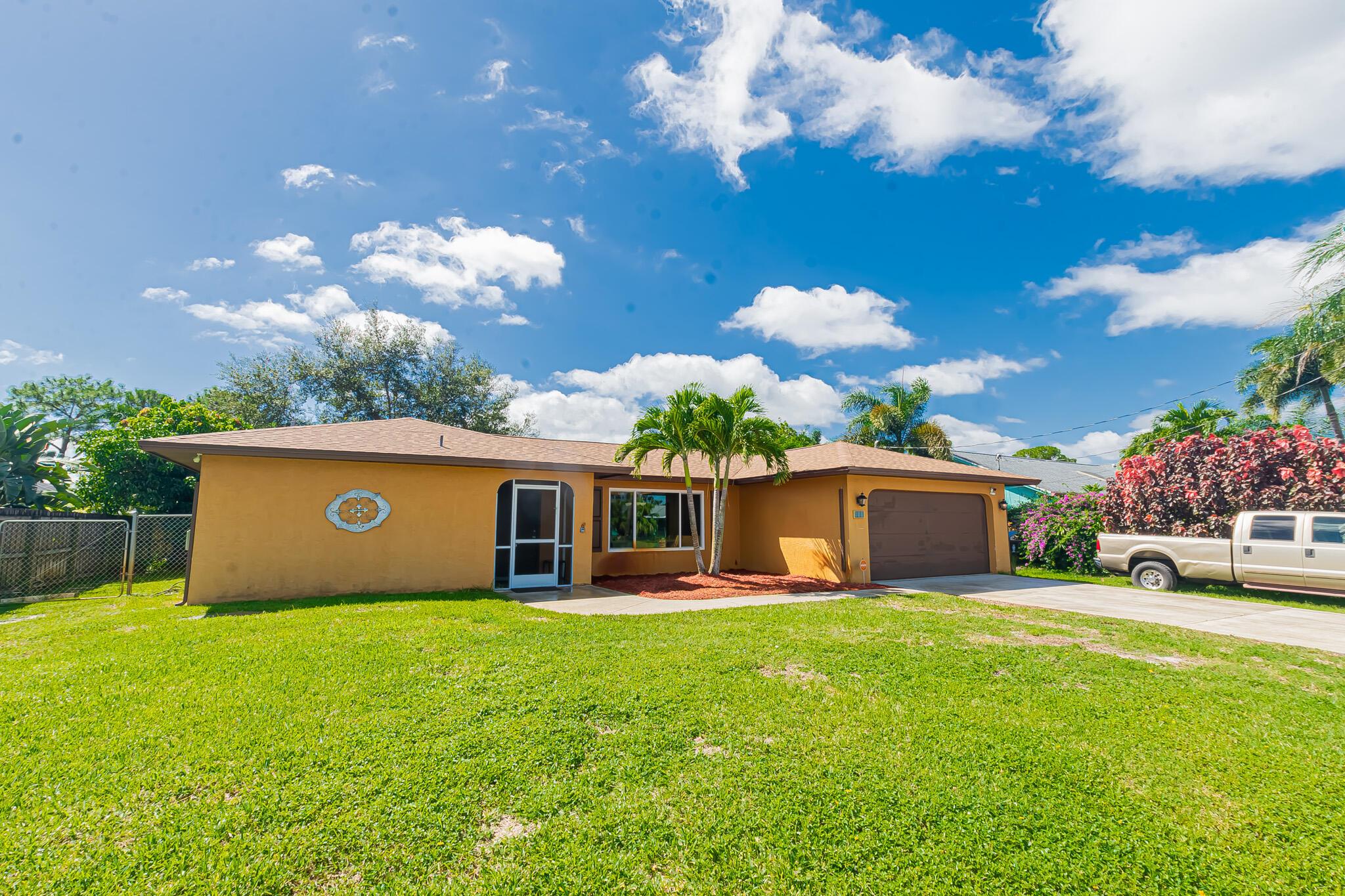 PORT ST LUCIE SECTION 4 - Residential