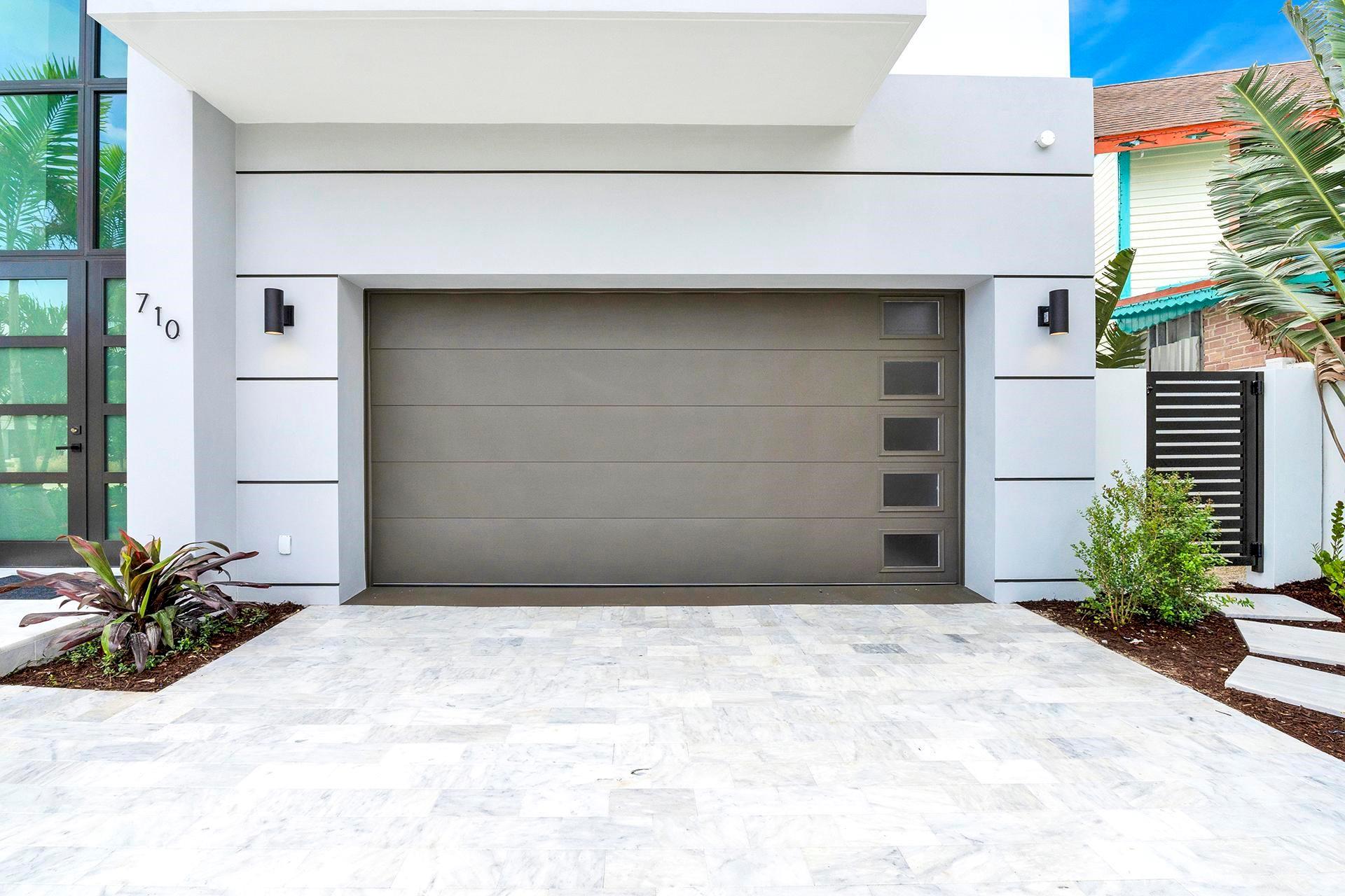 La Hacienda Delray - Residential