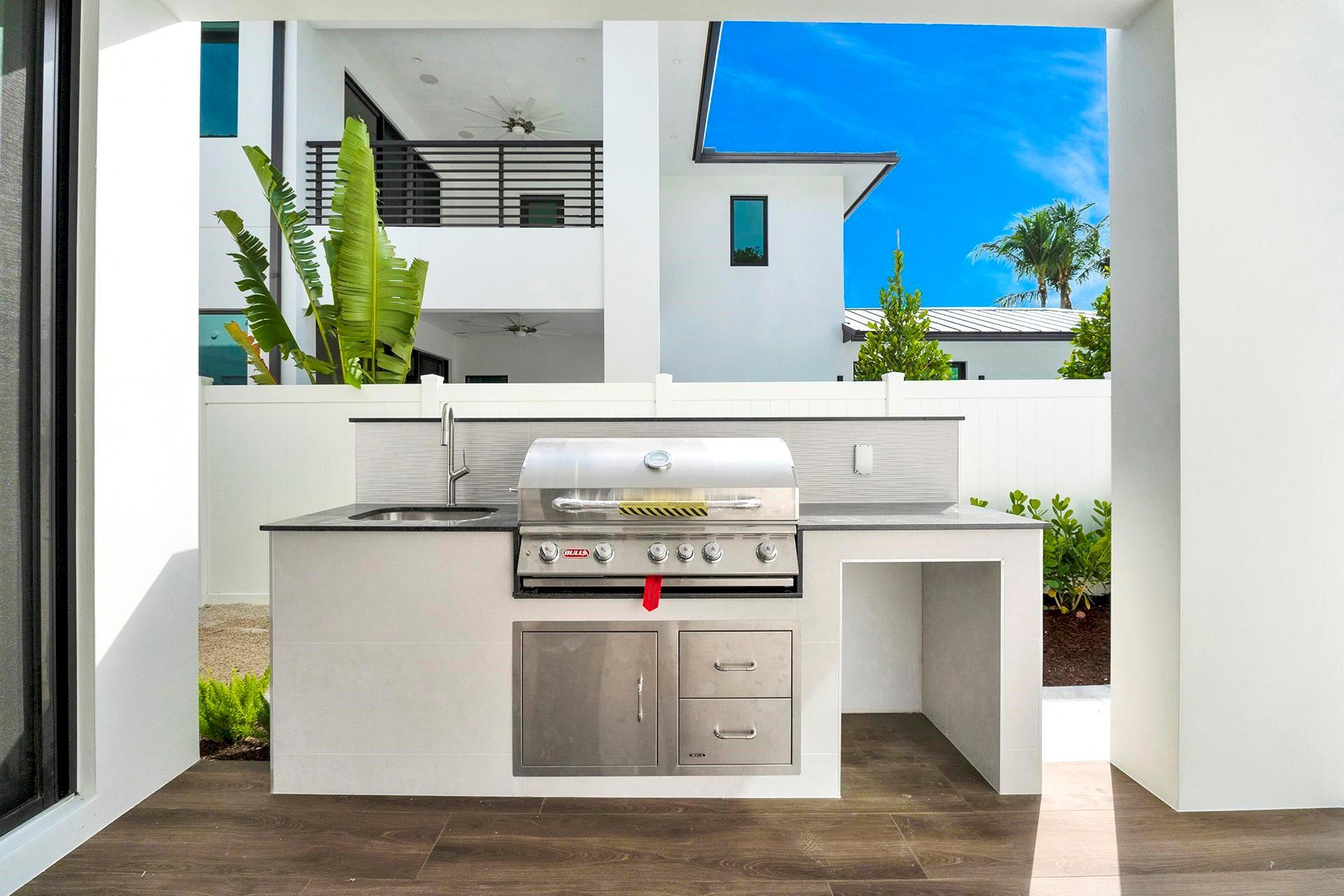 La Hacienda Delray - Residential