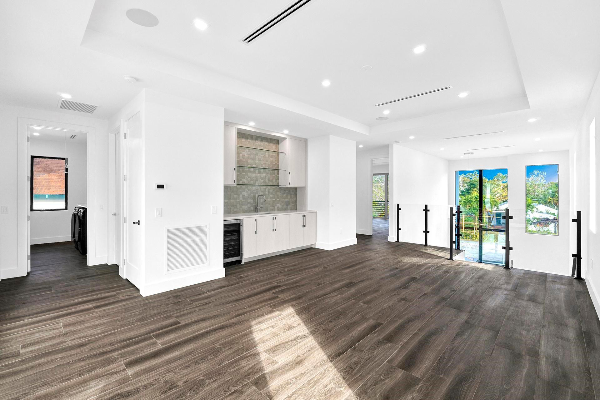 La Hacienda Delray - Residential