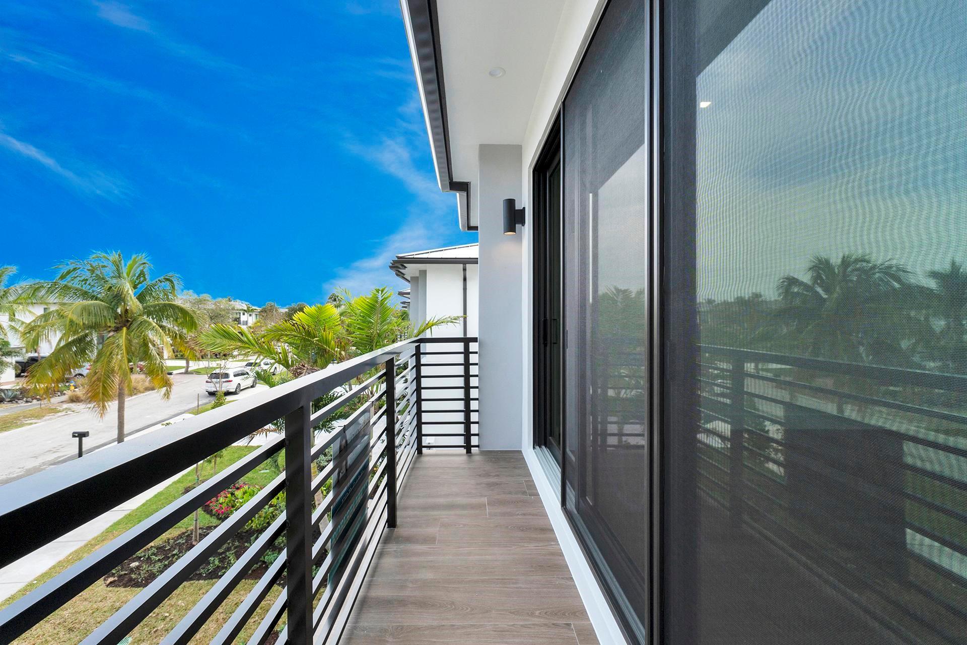 La Hacienda Delray - Residential