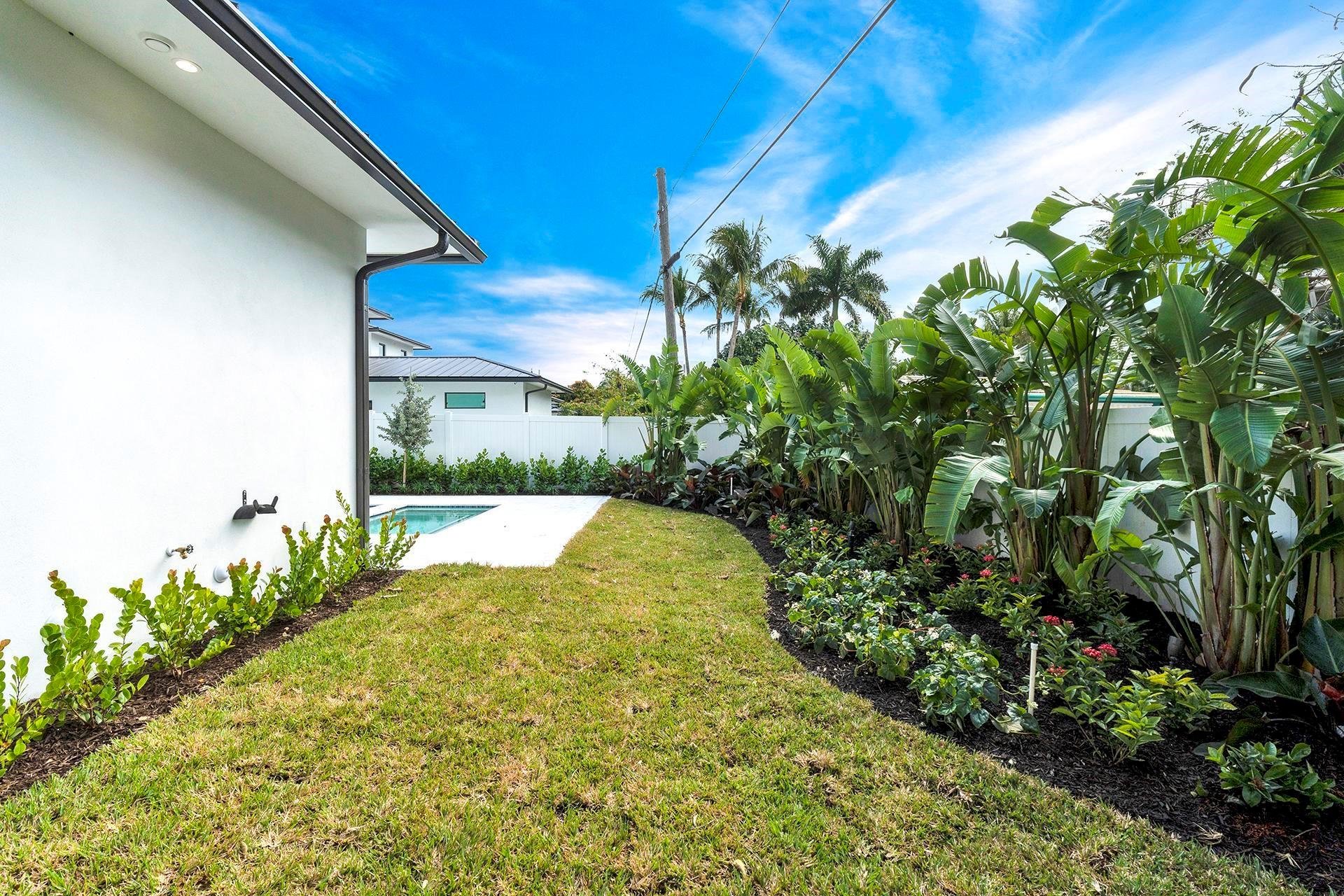 La Hacienda Delray - Residential