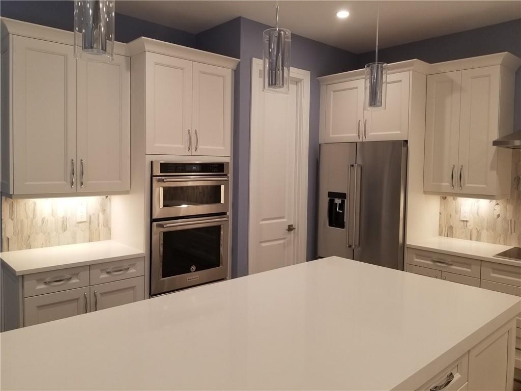 River Oaks 173-114 B - Residential