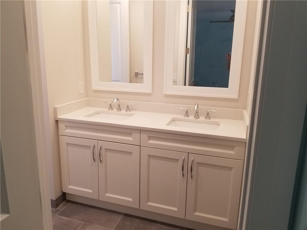 River Oaks 173-114 B - Residential