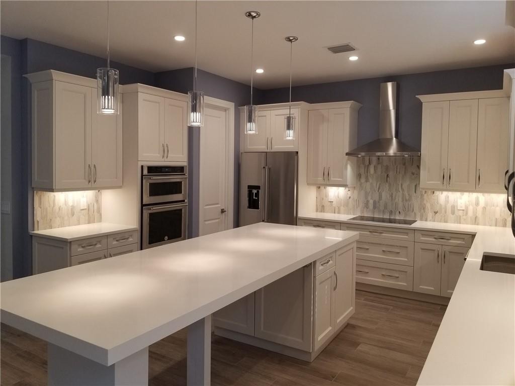 River Oaks 173-114 B - Residential