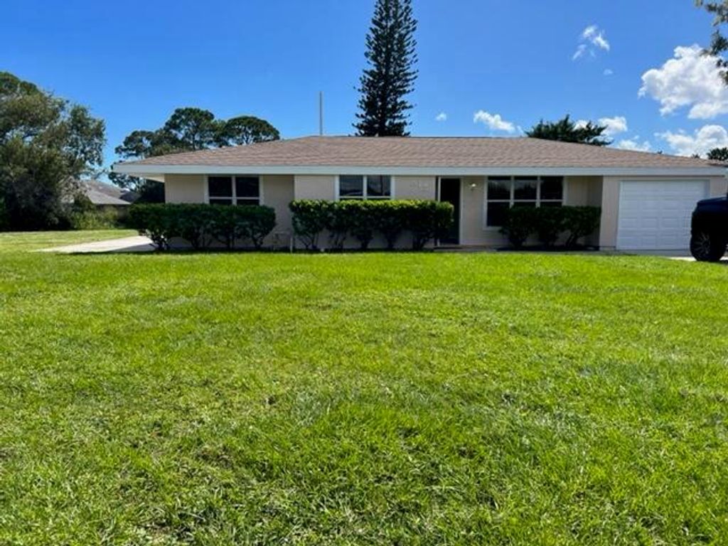 Photo of 815 Sandia Avenue, Port Saint Lucie, FL 34983 (MLS # R11021714)