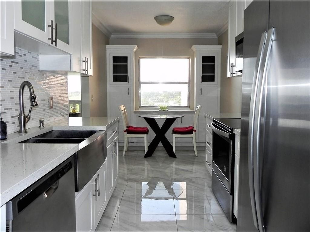 Photo of 3850 Washington St #616, Hollywood, FL 33021 (MLS # F10282468)