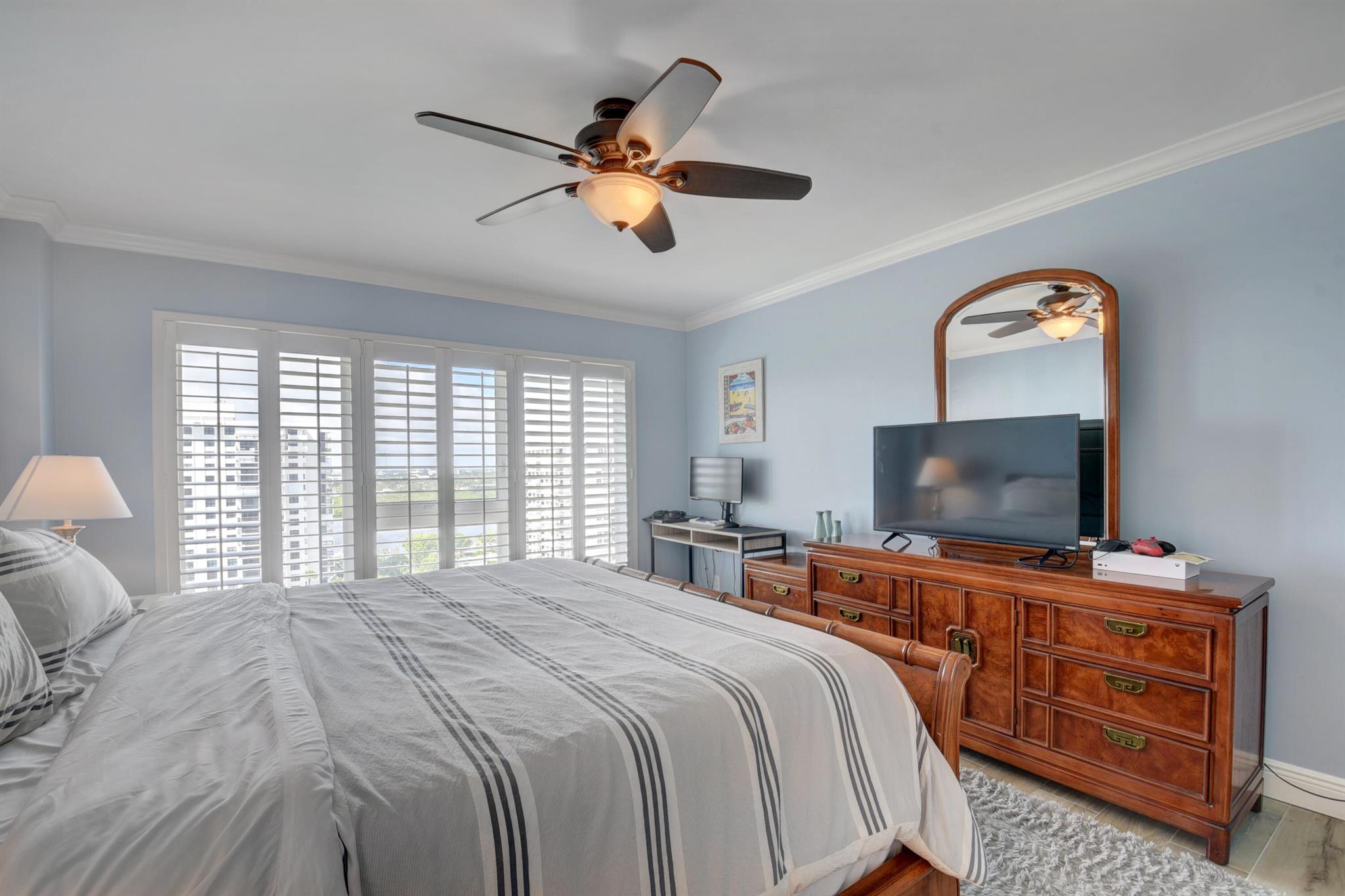 OCEAN REEF TOWERS - Residential Lease