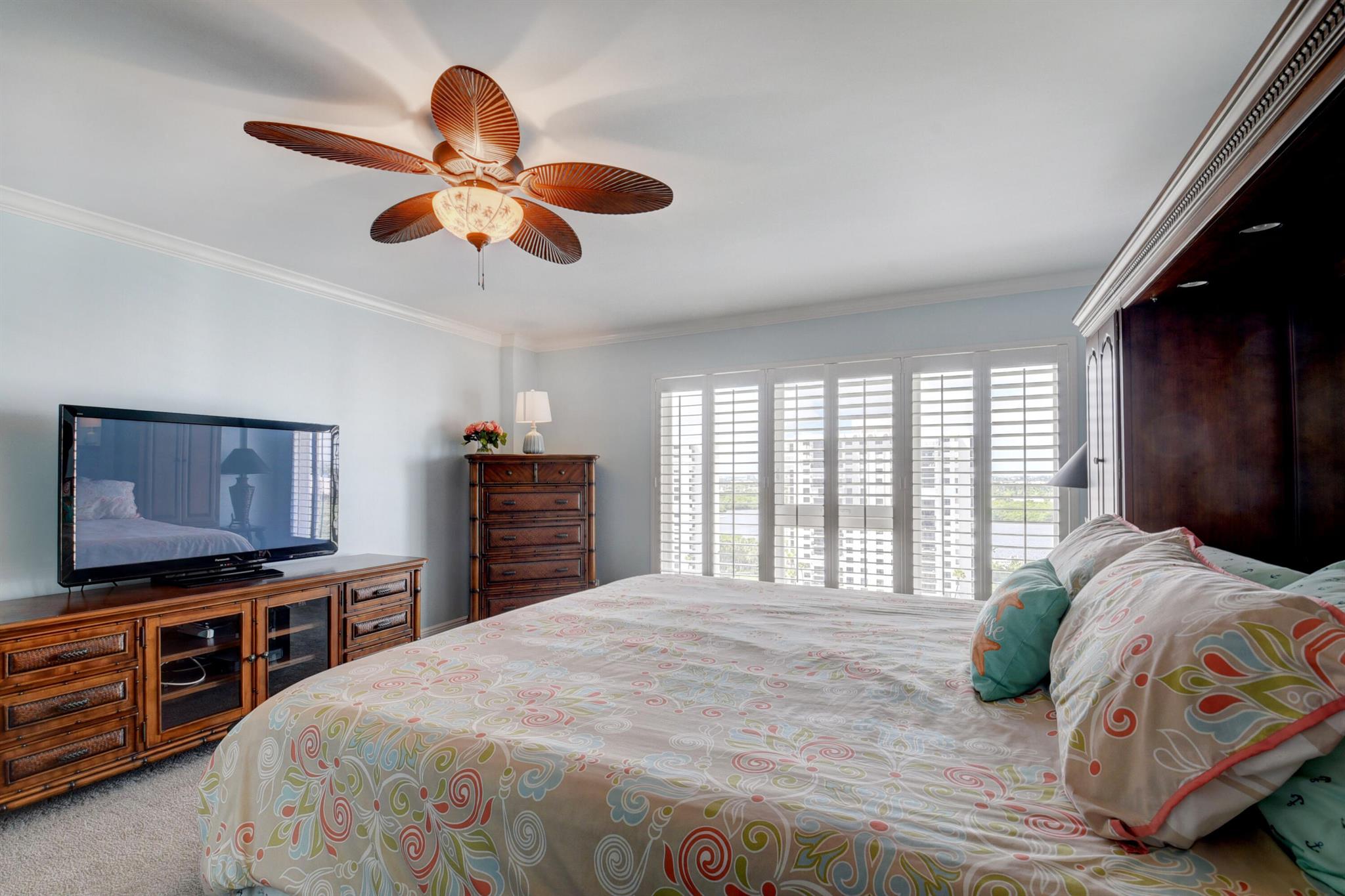 OCEAN REEF TOWERS - Residential Lease
