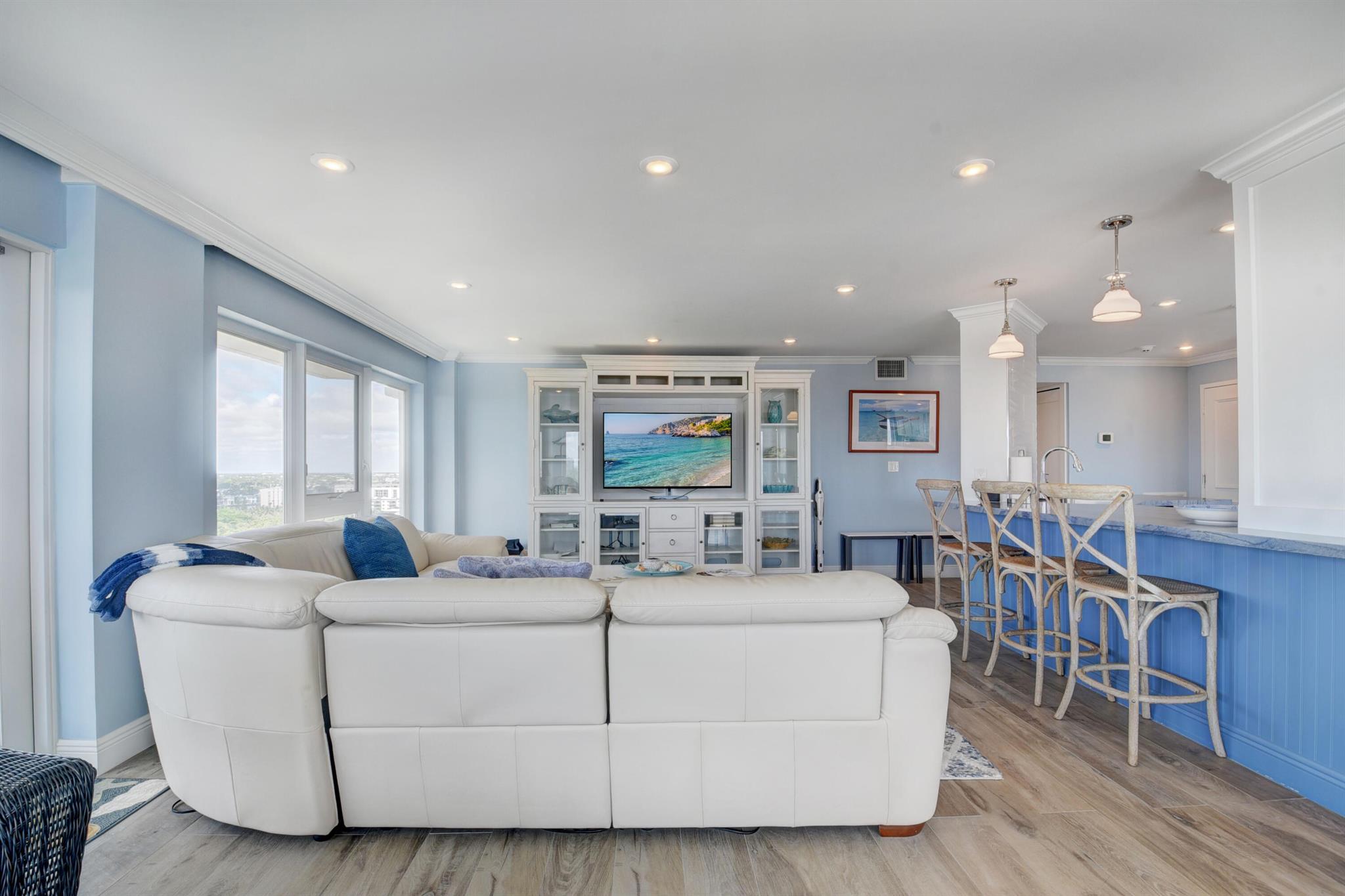 OCEAN REEF TOWERS - Residential Lease