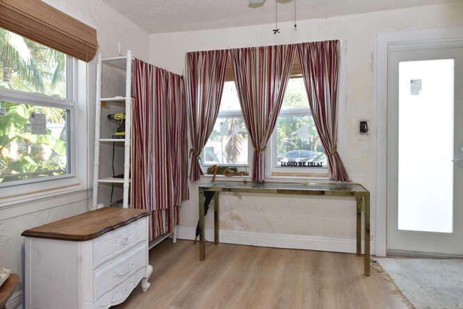 LAKE WORTH TOWN OF Lake Worth: Tropical Ridge - Residential