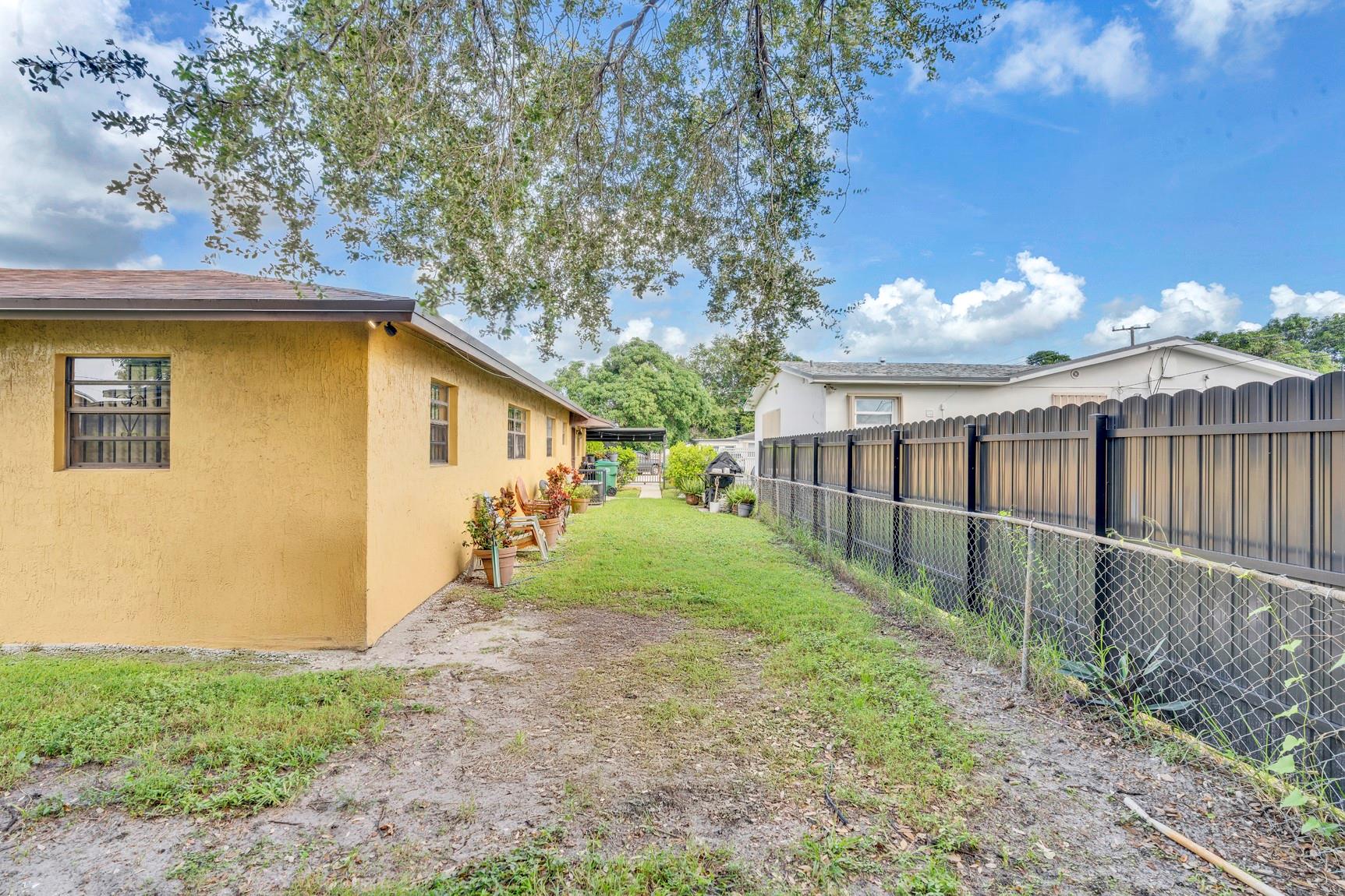 Airline Estates - Residential Lease