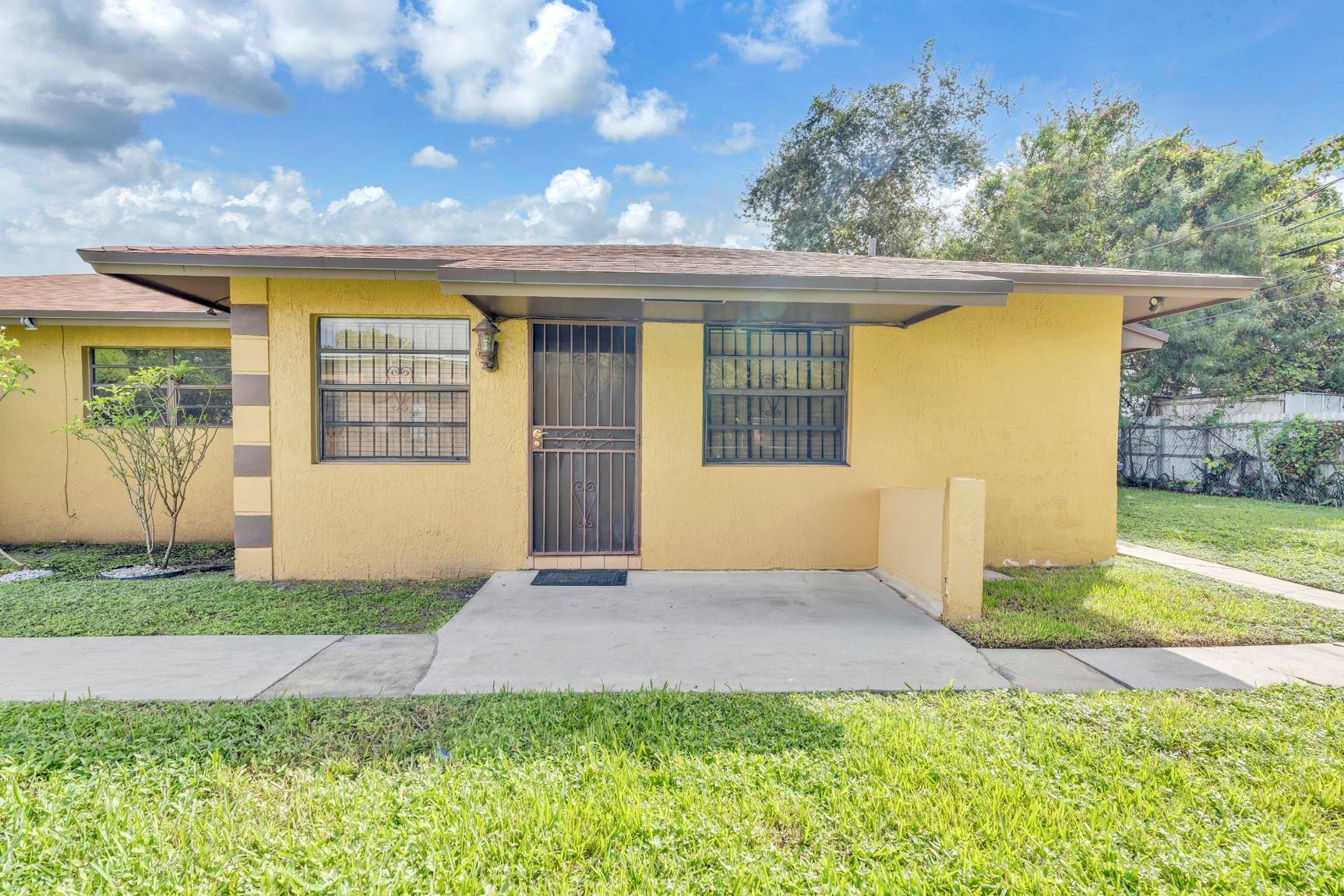 Airline Estates - Residential Lease