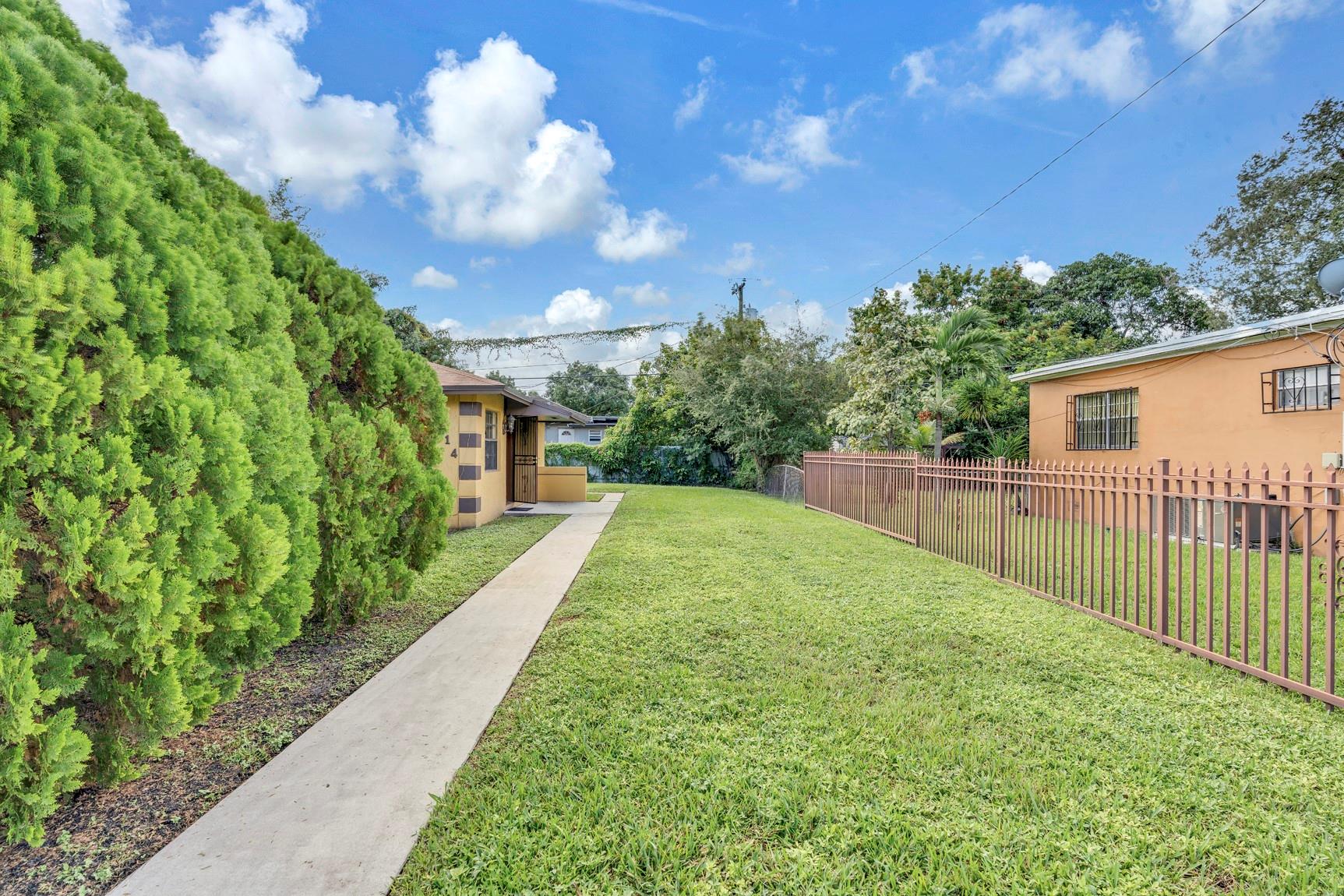 Airline Estates - Residential Lease