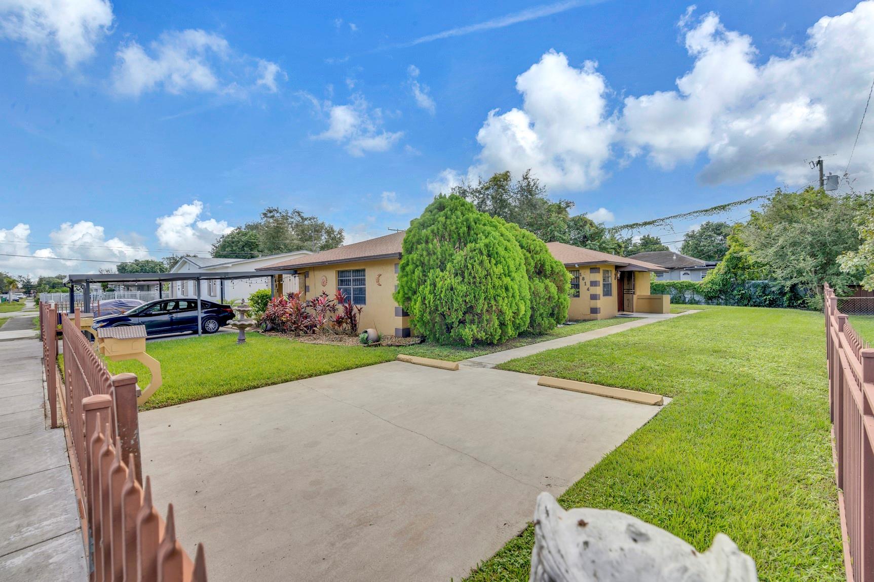 Airline Estates - Residential Lease