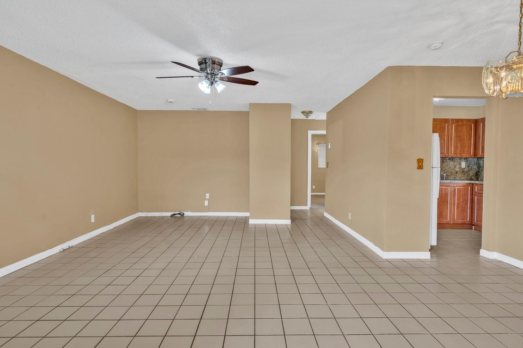 Airline Estates - Residential Lease