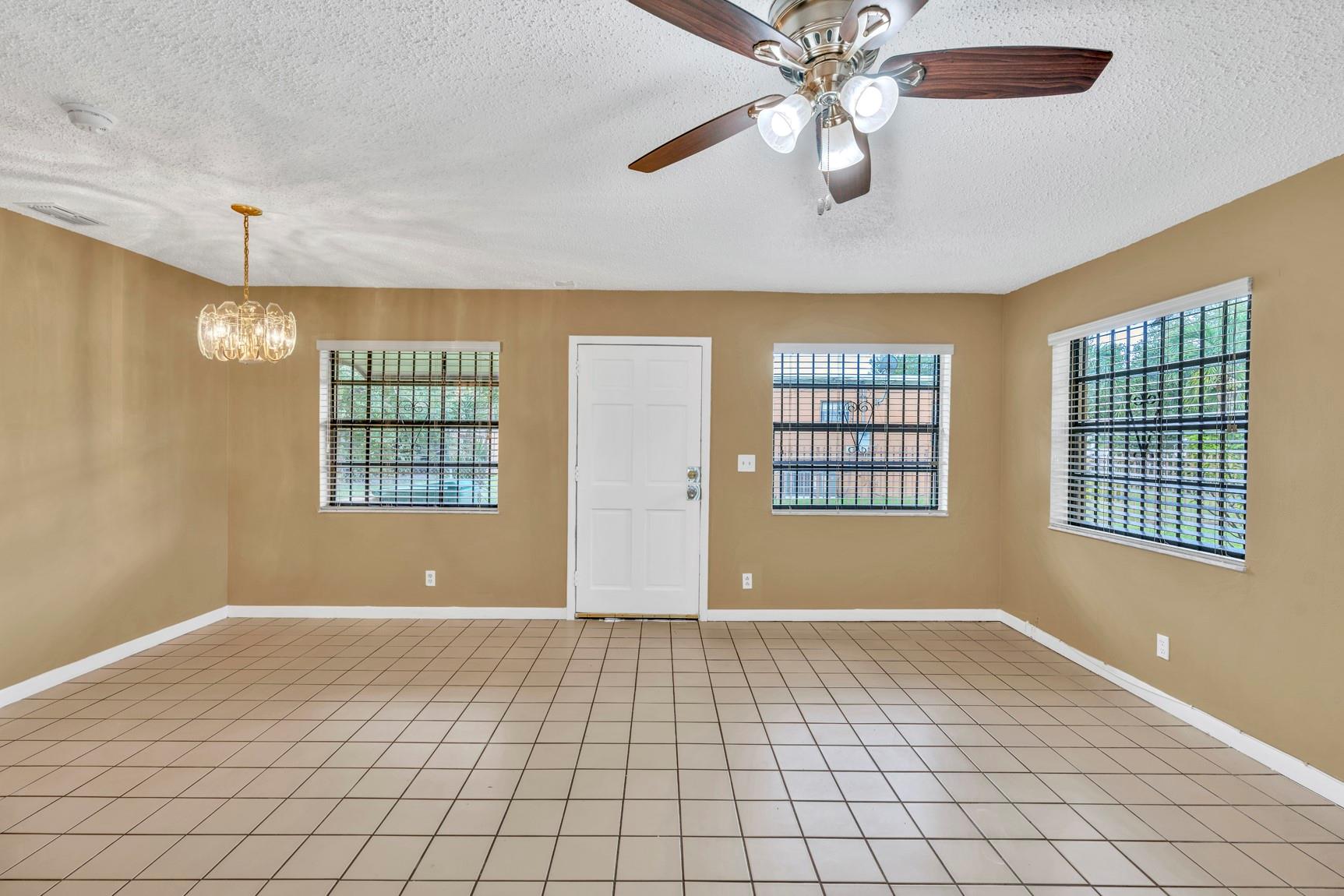 Airline Estates - Residential Lease