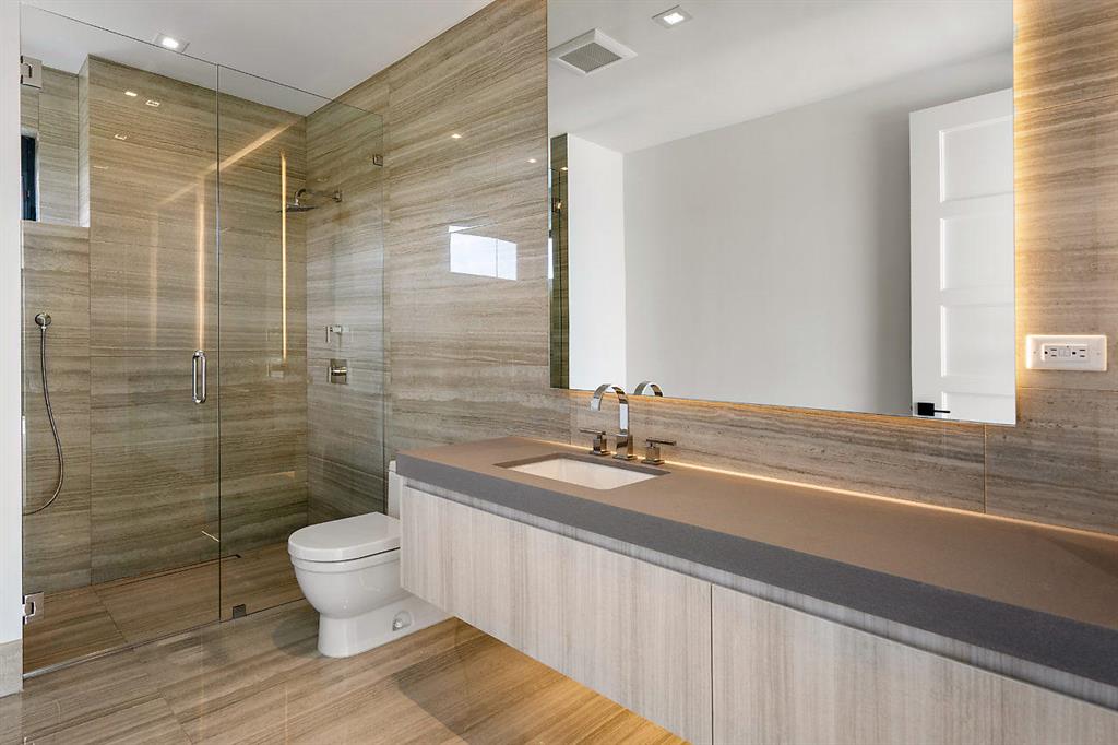 HILLSBORO MILE - Residential