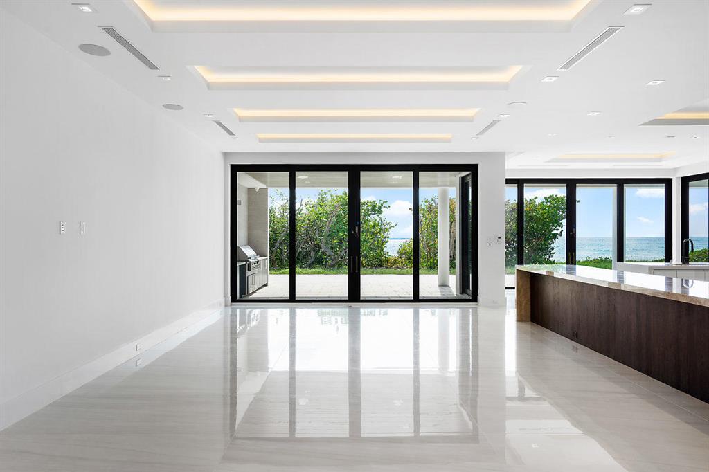 HILLSBORO MILE - Residential