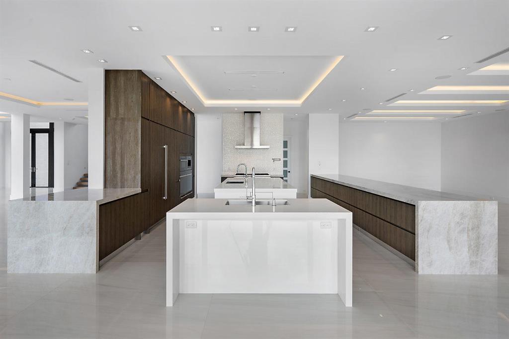 HILLSBORO MILE - Residential