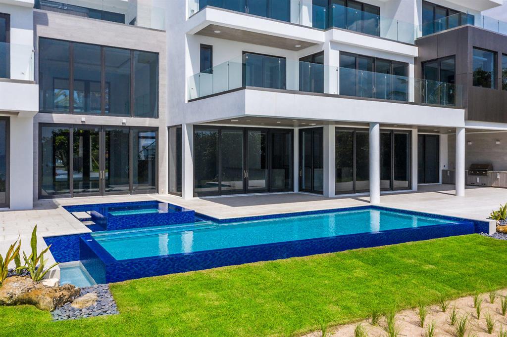 HILLSBORO MILE - Residential