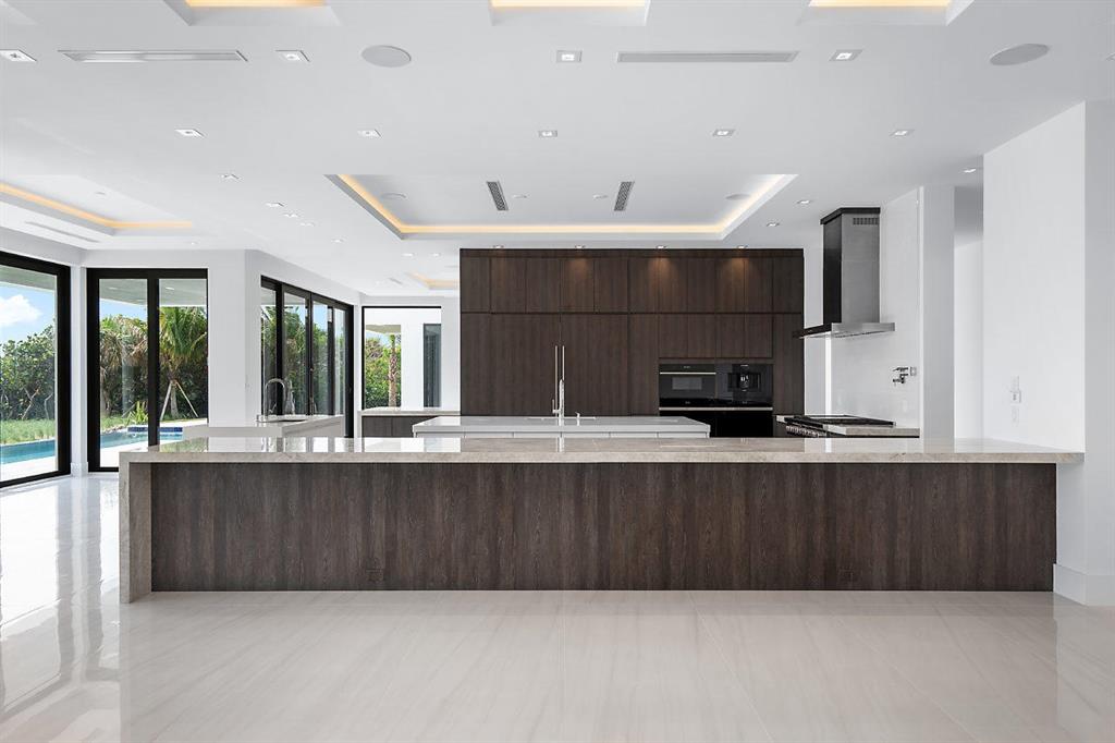 HILLSBORO MILE - Residential