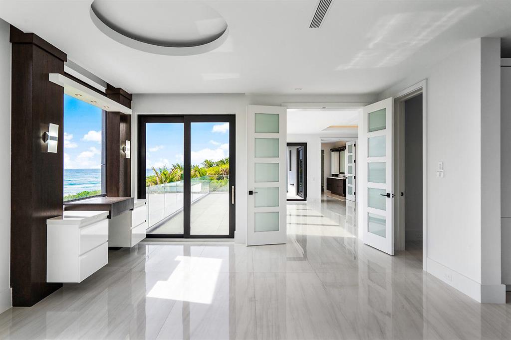 HILLSBORO MILE - Residential