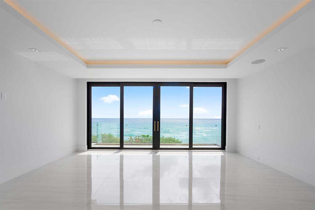 HILLSBORO MILE - Residential