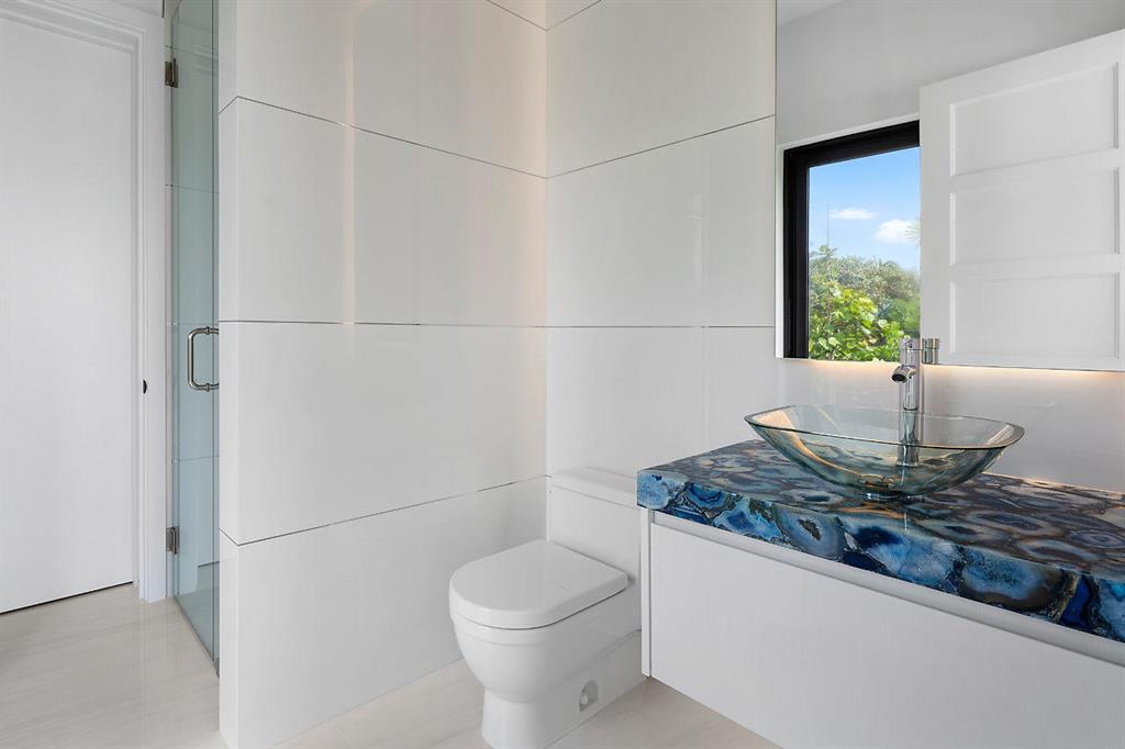 HILLSBORO MILE - Residential