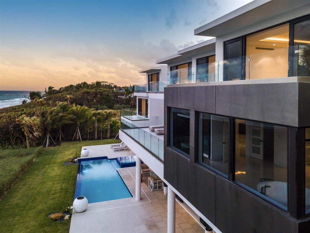 HILLSBORO MILE - Residential