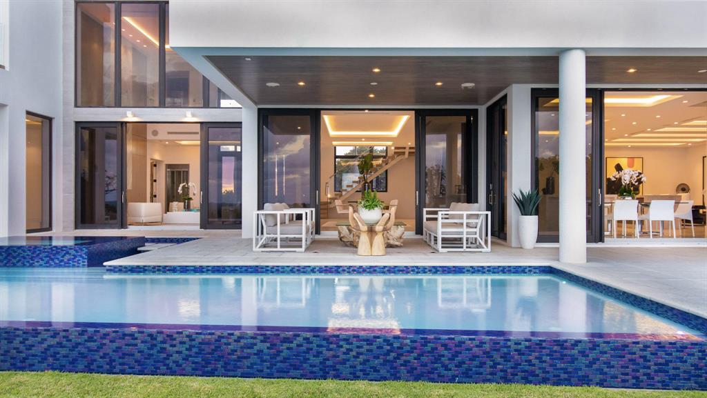 HILLSBORO MILE - Residential